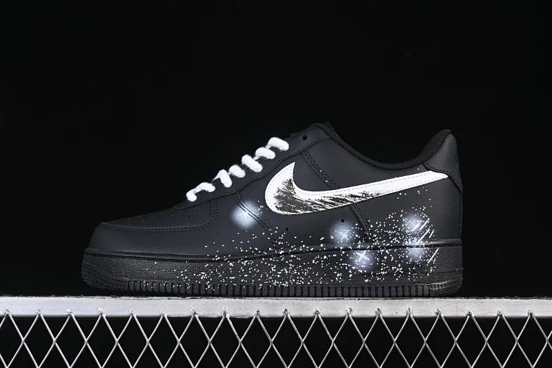 All categories Nk Air Force 1 Air Force series Nk Air Force 1 Low Air Force low top Nike Air Force 1'07 Low Two-dimensional theme Black space Air Force 1 low-top casual sneakers ZH0316-101